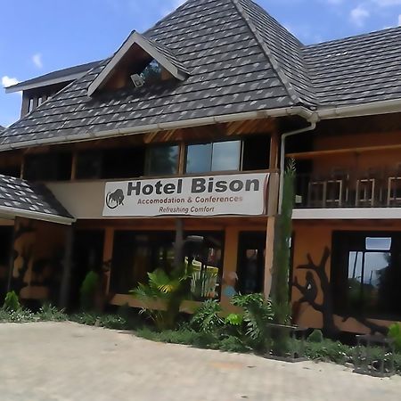 Bison Hotel Накуру Екстериор снимка